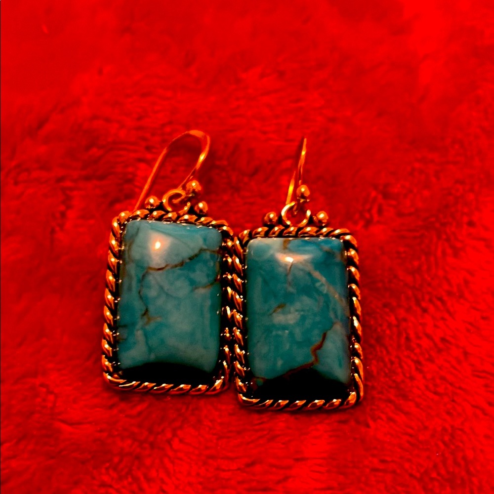 Turquoise and Gold Dangle Earrings
